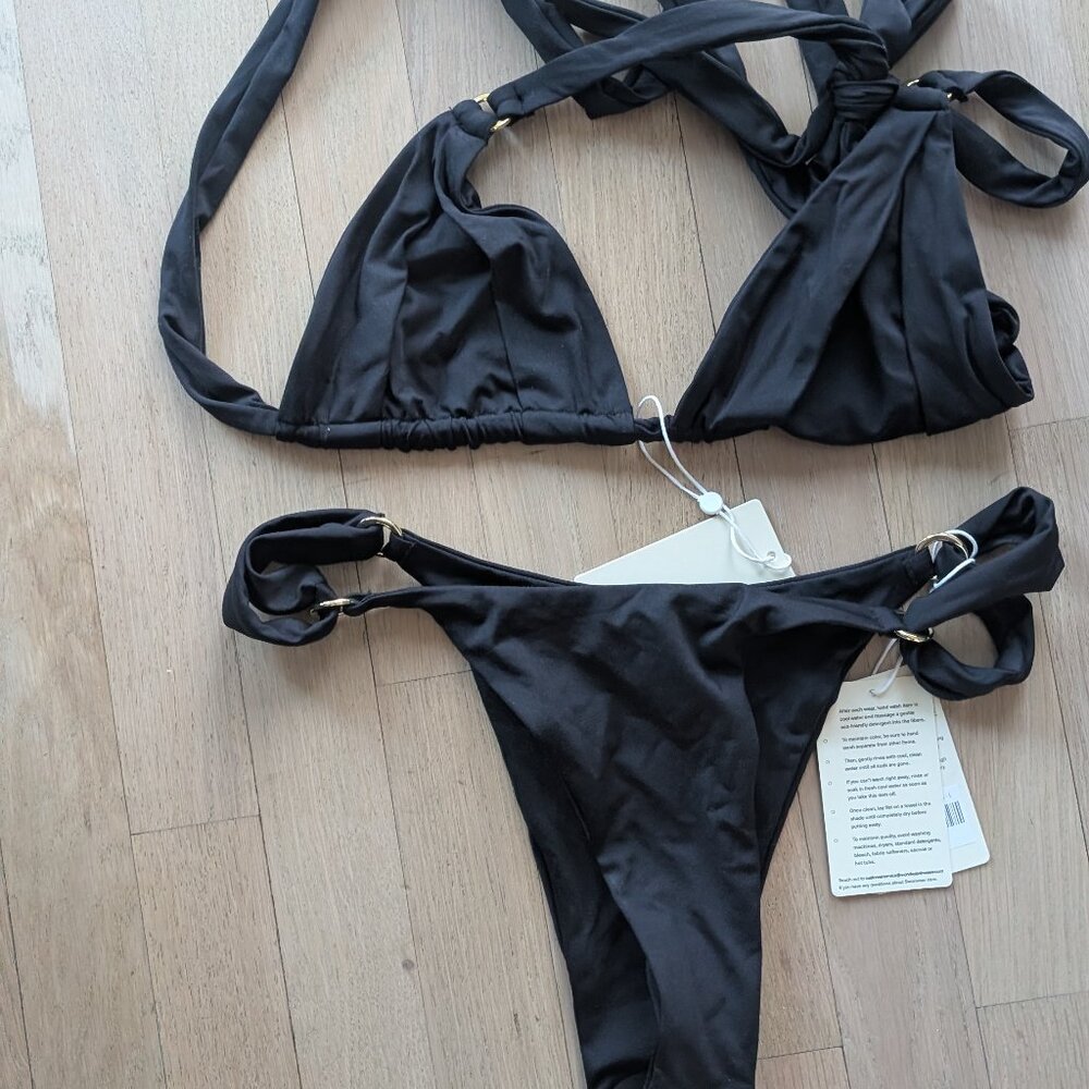 NWT Monday Swimwear Morocco Top and Bottom Black and Gold L